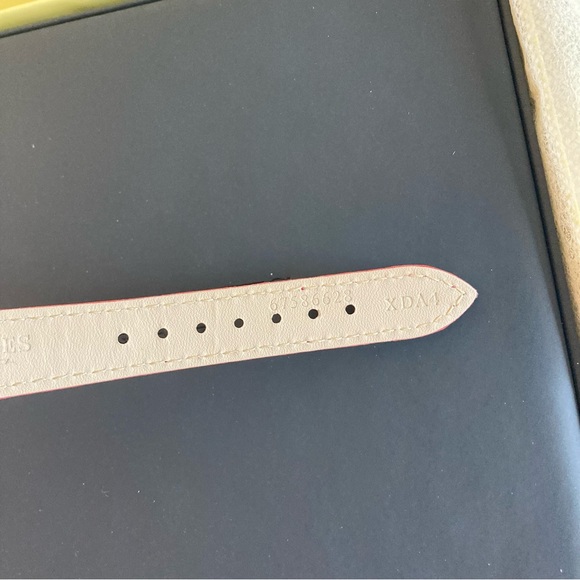 Longines Women's Quartz Watch - Picture 8 of 8